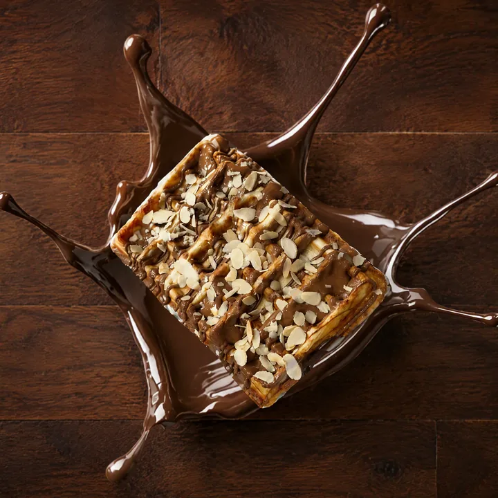 Gaufre au chocolat Azélia et amandes effilées, la spéciale Yvan